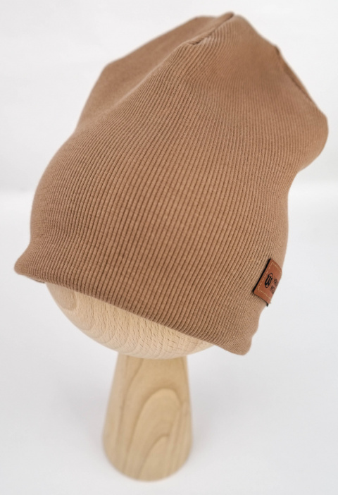 Czapka beanie z prążka z kominem - różne kolory Czapka beanie z prążka z kominem - różne kolory