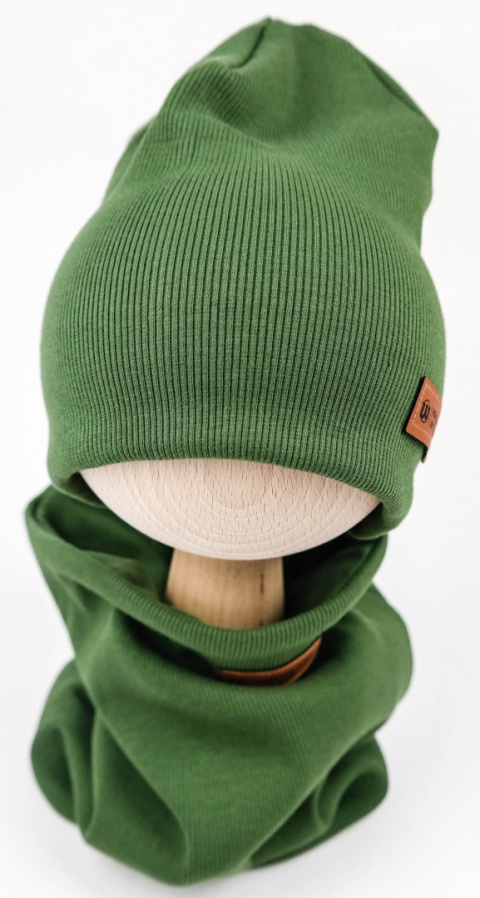 Czapka beanie z prążka z kominem - różne kolory Czapka beanie z prążka z kominem - różne kolory