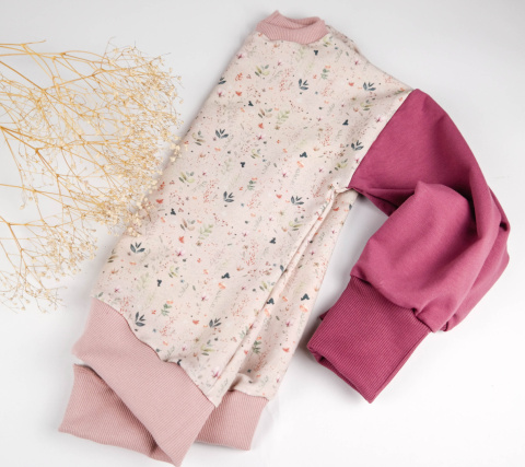 Bluza dwukolorowa w kwiaty Bluza dwukolorowa w kwiaty