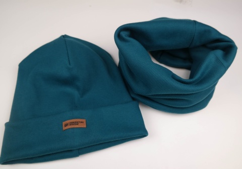 Czapka z prążka z kominem - różne kolory