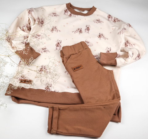 Dres dziecięcy oversize: Wyżełki Dres dziecięcy oversize: Wyżełki