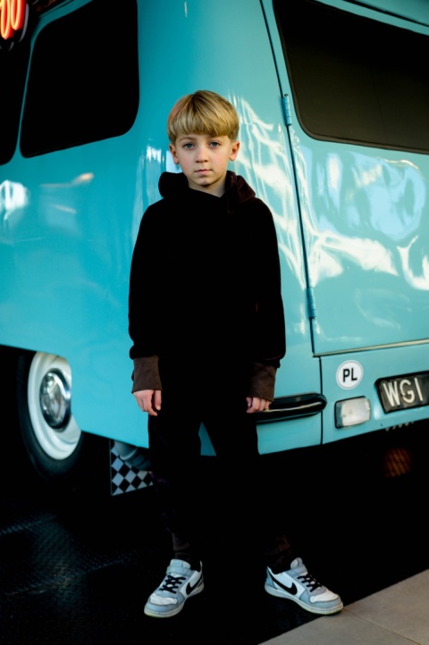 Dres dziecięcy welurowy różne kolory