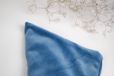 Welurowa chusta: różne kolory